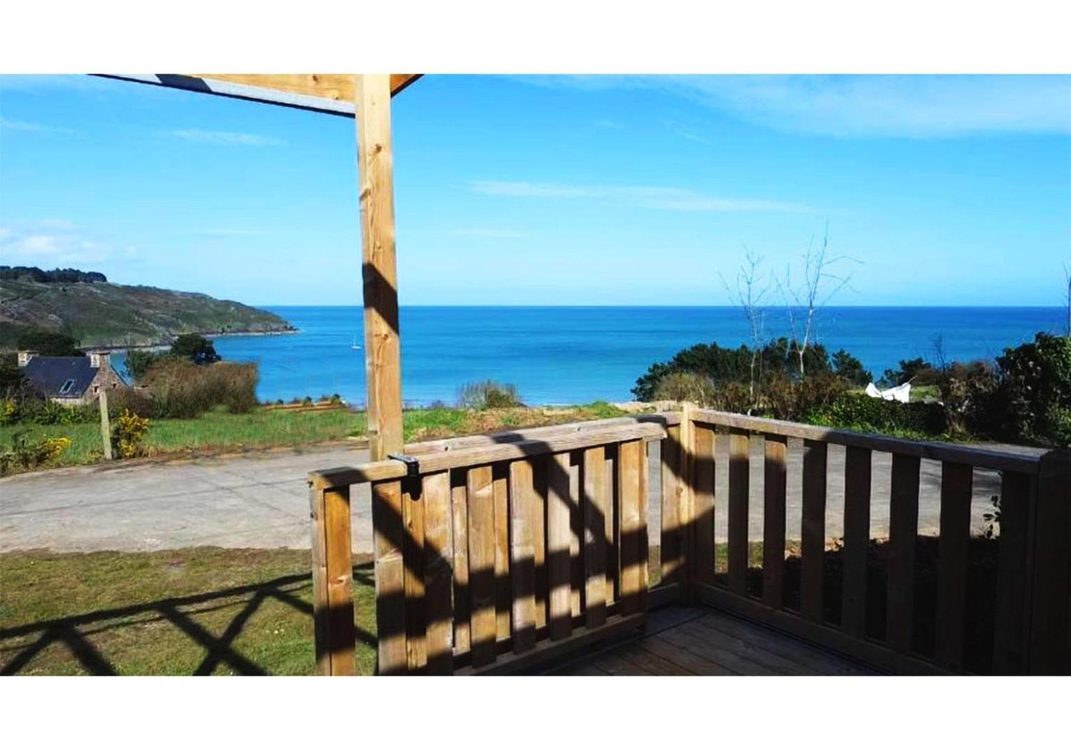 Bungalow Mer Azur. Плуа Екстериор снимка