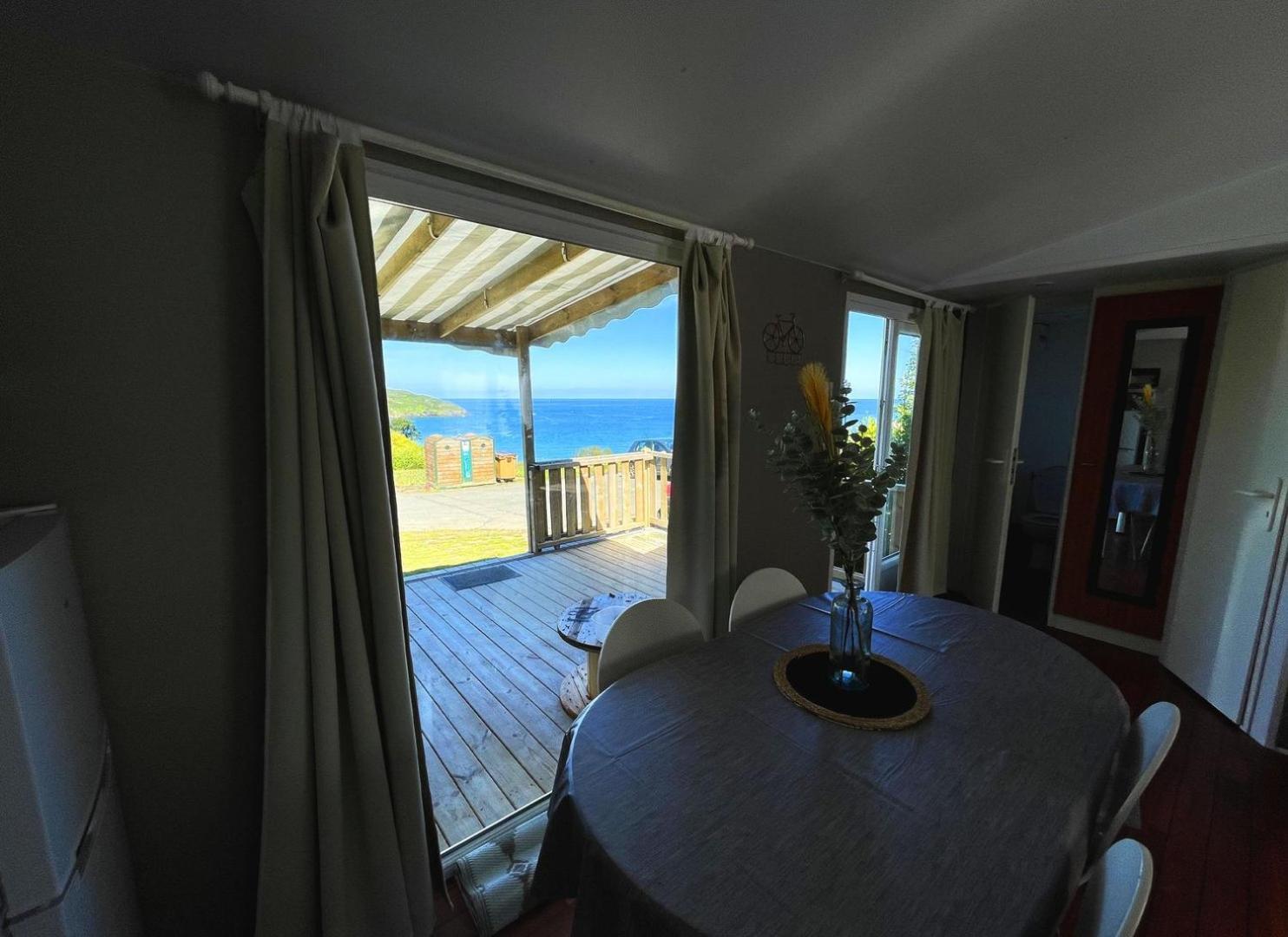 Bungalow Mer Azur. Плуа Екстериор снимка